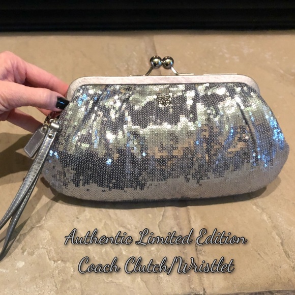 Coach NWT clutch - Picture 2 of 9